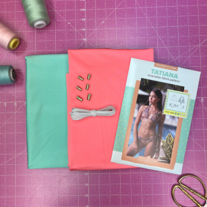 Tatiana Reversible Sewing Kit with Printed Pattern