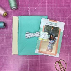 Valeria Sewing Kit with Printed Pattern